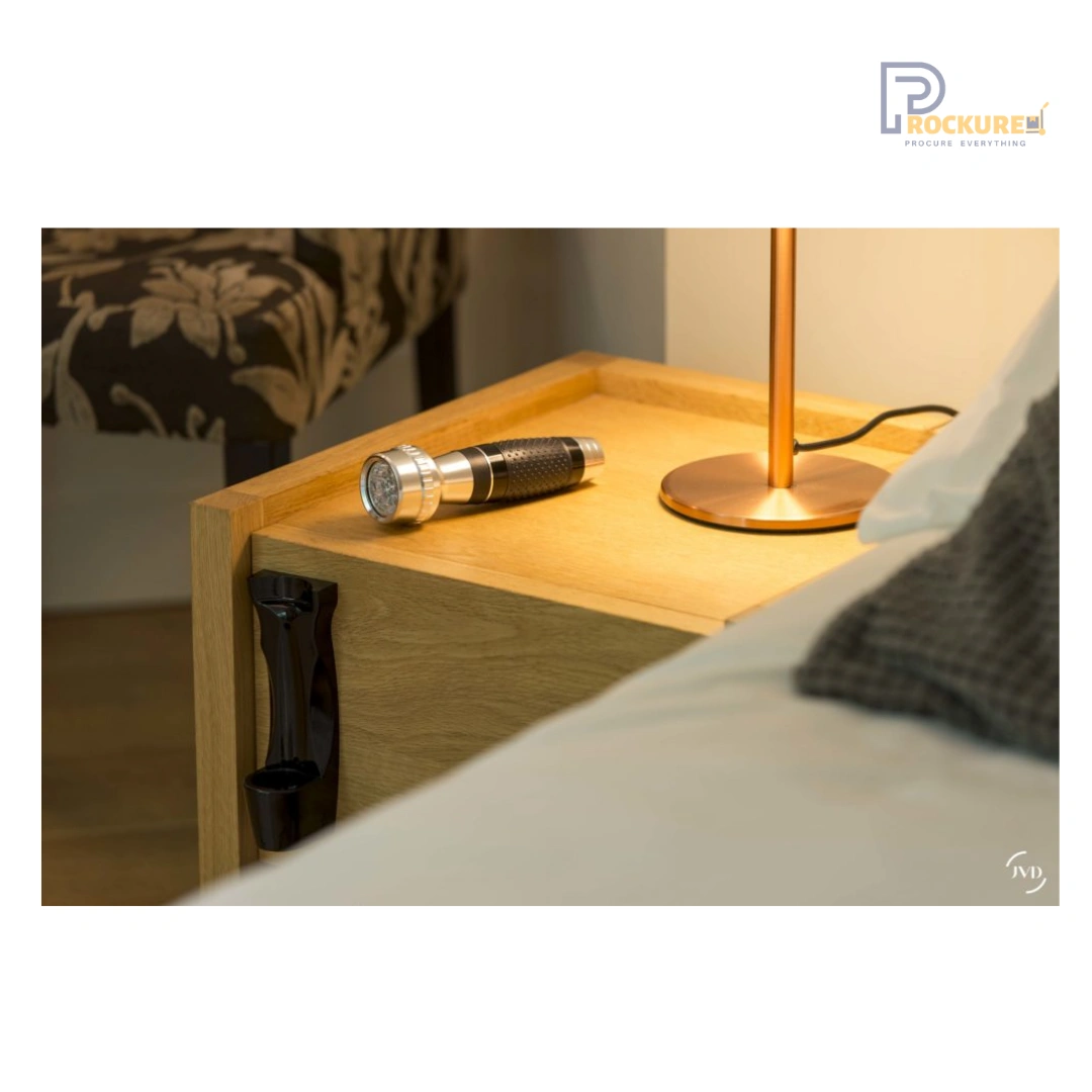JVD Brilliance Torch – 13 LED, Battery Operated, Wall-Mount, Black/Chrome